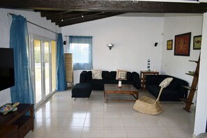 Rumah | 4 kamar tidur