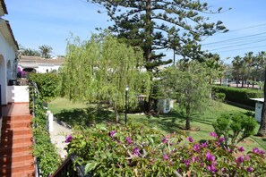 House | 2 bedrooms - Ap2113 in Denia With 2 Bedrooms and 1 Bathrooms (Denia)