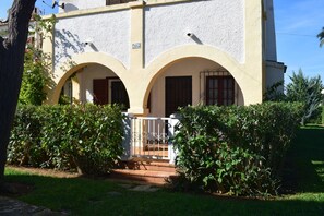 House, Smoking - Pb2103 in Denia With 2 Bedrooms and 1 Bathrooms (Denia)