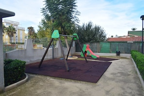 2 bedrooms - Ap2213 in Denia With 2 Bedrooms and 2 Bathrooms (Denia)