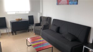House, Smoking - Ap760 in Piles With 2 Bedrooms and 1 Bathrooms (Piles)