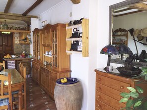 4 bedrooms - Ad4101 in Denia With 4 Bedrooms and 1 Bathrooms (Denia)