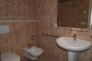 Apartment - At1403 in Oliva With 3 Bedrooms and 2 Bathrooms (Oliva)