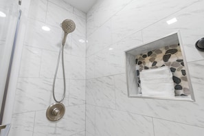 Shower, towels - First-Floor 2BR Beach Condo | 2 King Beds | Shore Drive Gem (Myrtle Beach)