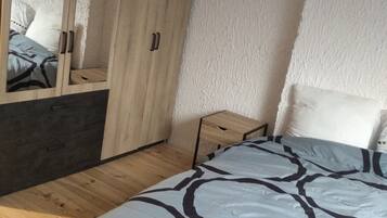 Accès Internet, draps fournis