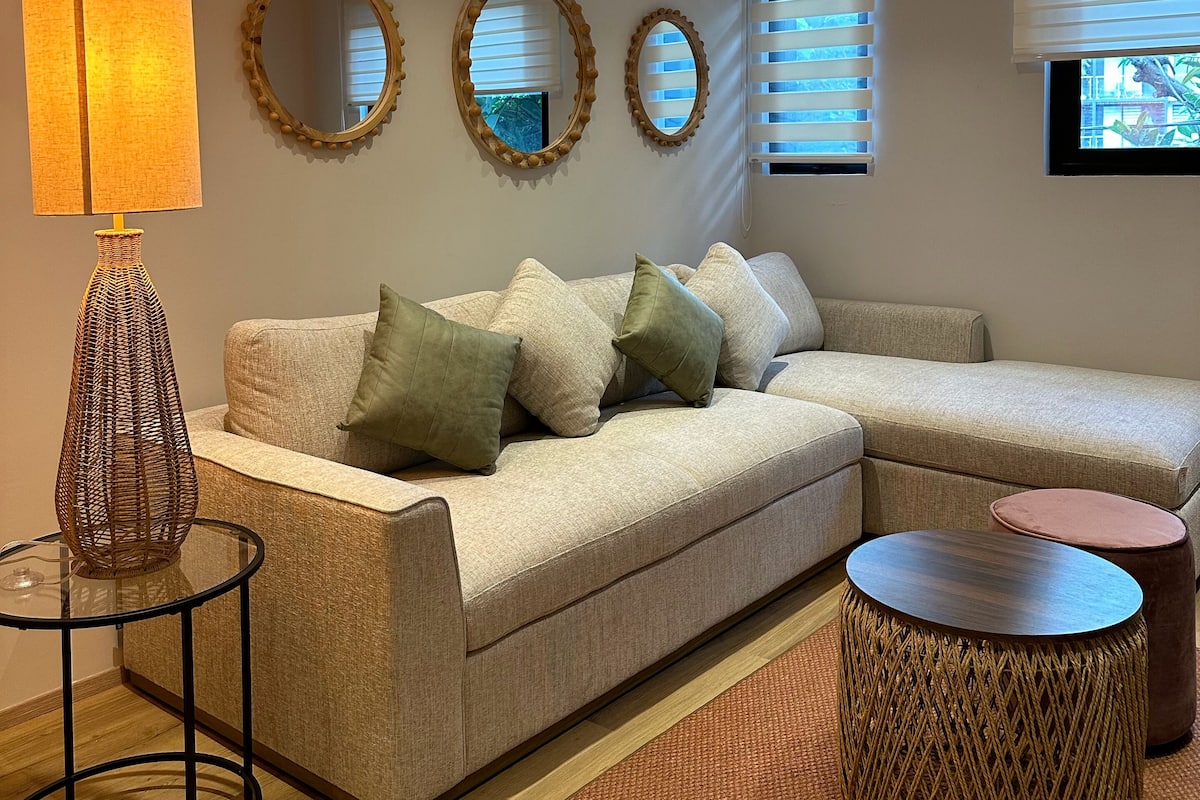 Elite Apartment, 2 Bedrooms, Kitchen | Living area | 55-inch LED TV with digital channels