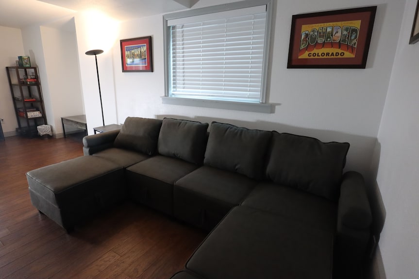 Fabulous 3-bedroom House With Ac In Peaceful Longmont, Colorado - Longmont, CO
