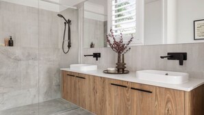 Bathroom - Cozy Balvi Apartment (Balvi)