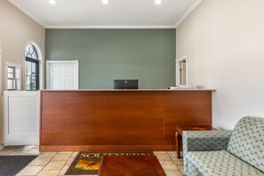 Lobby - Southern Lodge 601 (Orangeburg)