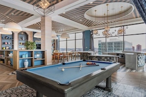 Games room - 2 King | Sky Lounge, Hot Tub Downtown (Cincinnati)