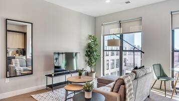 Televisión y oficina