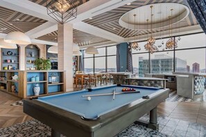 Spielezimmer