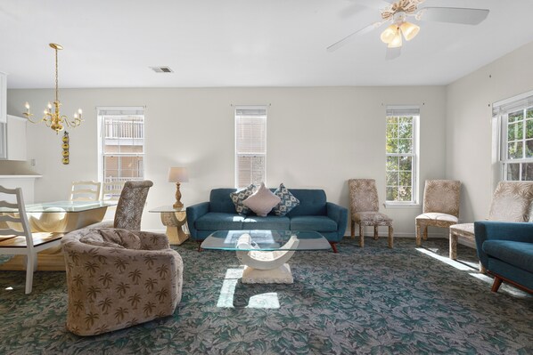 Interior - Fairways 30C (Myrtle Beach)