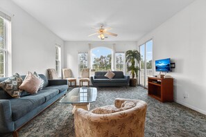 Interior - Fairways 30C (Myrtle Beach)