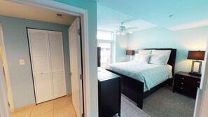 Interior - Ocean Blue 501 (Myrtle Beach)