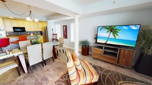 Interior - Ocean Blue 501 (Myrtle Beach)