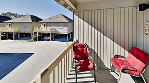 Interior - Guest Cottage 14 (Myrtle Beach)