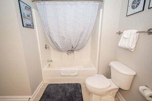 Interior - World Tour 100-201a (Myrtle Beach)