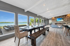 Interior - Lake Norman Breakaway (Mooresville)