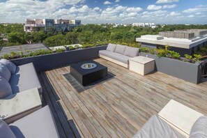 Terrace/patio - Aldea Zama: Exclusive luxury with private pool (Tulum)