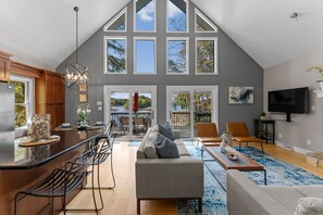 House (4 Bedrooms) | Interior - Blarney Bay (Mooresville)