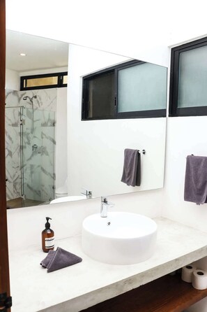 Shower - Escapada de lujo en Playacar (Playa del Carmen)