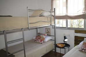 House | 4 bedrooms - 04 Ch4400 in Denia With 4 Bedrooms and 4 Bathrooms (Denia)