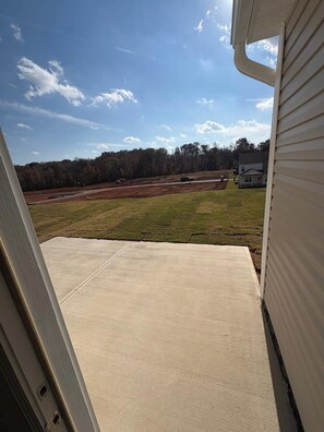 Interior - Modern Comfort Spacious Home 5BR 3BA  (Greensboro)