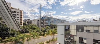 Apt w/ 1 Suite in BSB - Nrm0205