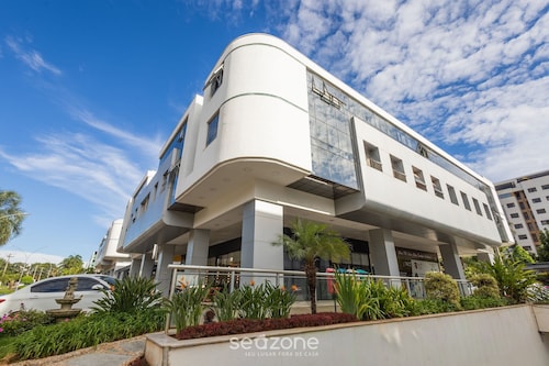 Apt w/ 1 Suite in BSB - Nrm0205