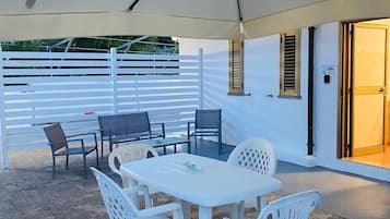 Comfort-Apartment | Speisen im Freien