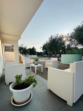 Terraza o patio. Villa Riviera