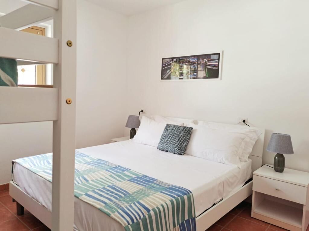 Comfort Apartment | Iron/ironing board