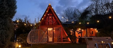 ビジネス 4 人部屋 | WiFi (無料)