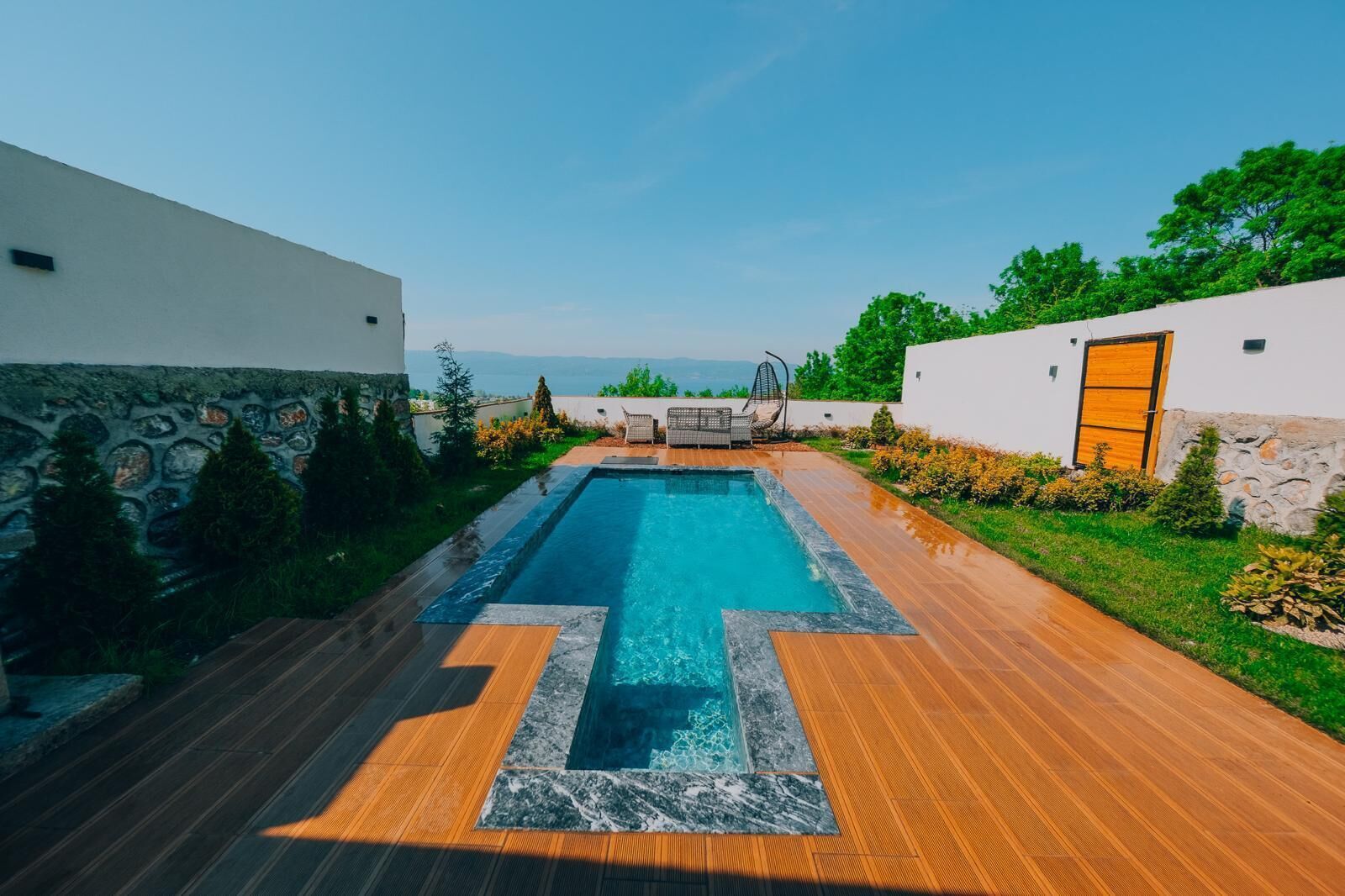 Bungalow Deluxe | Alberca | 2 albercas al aire libre 