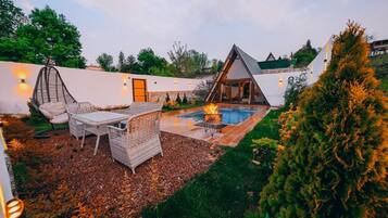 Bangalô luxo | Opções para refeição ao ar livre