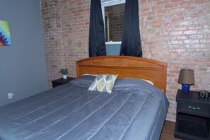 2 habitaciones, tabla de planchar con plancha y wifi gratis 