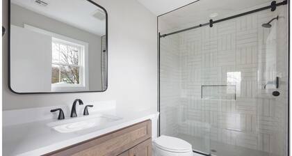 Spacious 6-bedroom house in amazing Downtown Westfield NJ