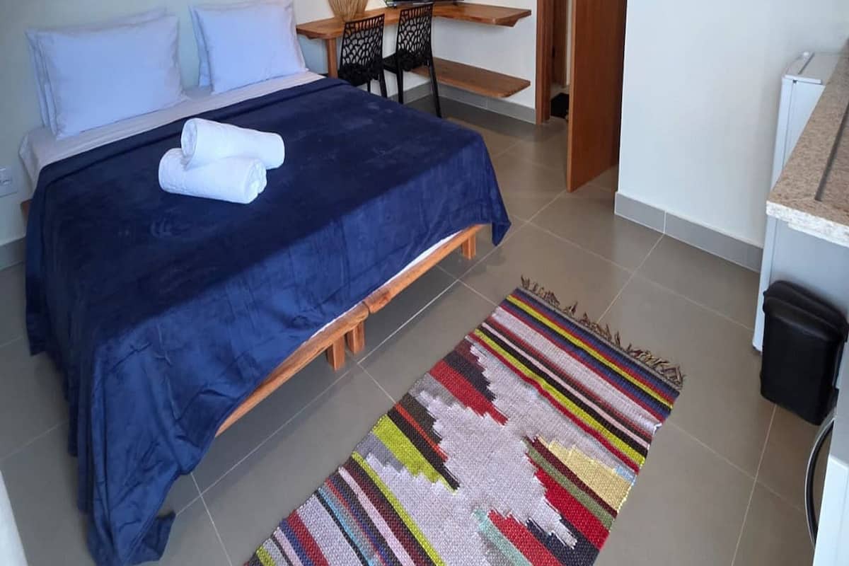 Apartamento | Espaço de trabalho para notebook, Wi-Fi de cortesia