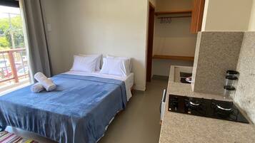 Apartment | Laptop workspace, free WiFi