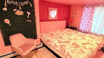 2 Schlafzimmer, Schreibtisch, Bügeleisen/Bügelbrett, kostenloses WLAN