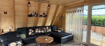 Modern vacation home with fireplace 84