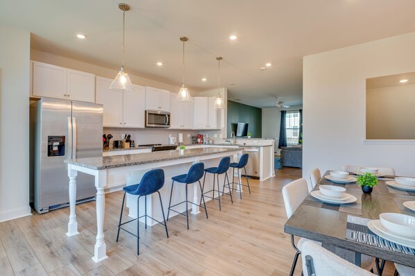 Townhome | Private kitchen