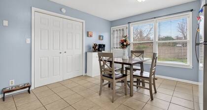 Eagles Rest Home • Sleeps 7 • Minutes to Army Base