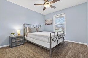 3 habitaciones, tabla de planchar con plancha y wifi gratis 