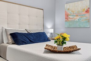 3 dormitorios, tabla de planchar con plancha, wifi gratis y ropa de cama