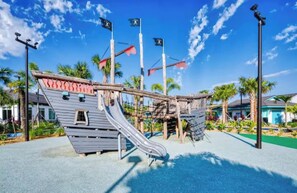 Children’s area - Families Deluxe Dream Vacation, 10 min from Disney (Kissimmee)