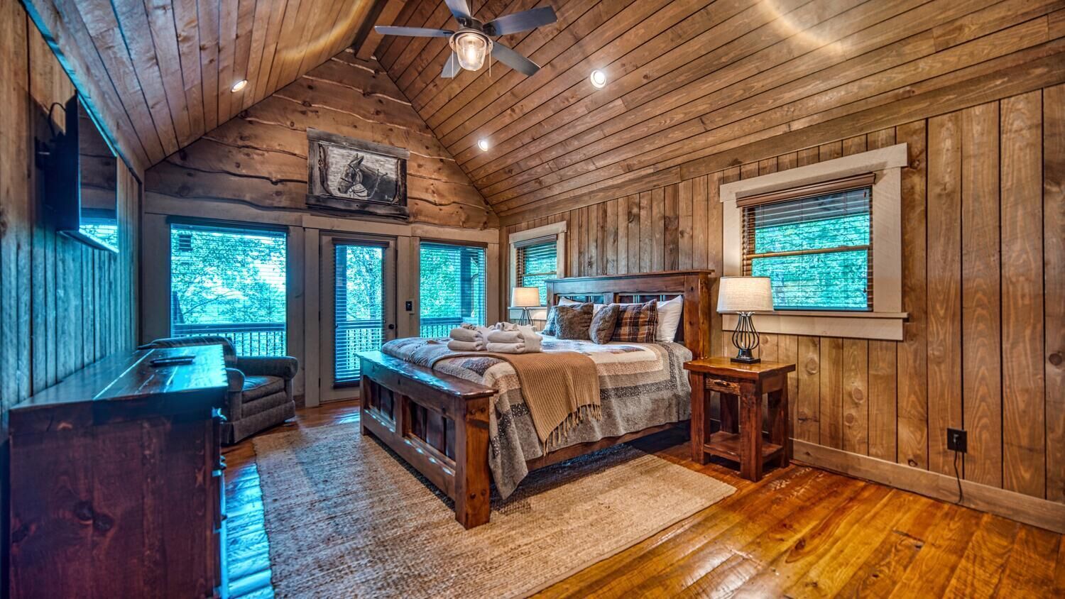 3 soverom, wi-fi (inkludert) og sengetøy