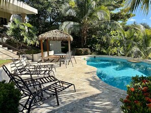 Pool - Beach and nature (Coco)