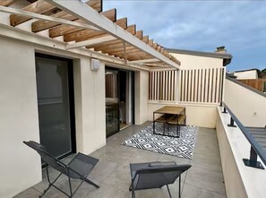 Terrace/patio - New apartment with terrace in Le Palais (Le Palais)